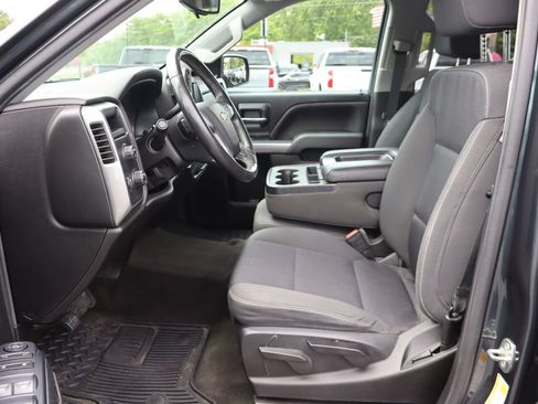 Used 2018 Chevrolet Silverado 1500 LT AWD/4WD image 4