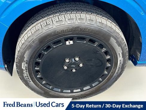Used 2025 Ford Maverick Lobo AWD/4WD image 40