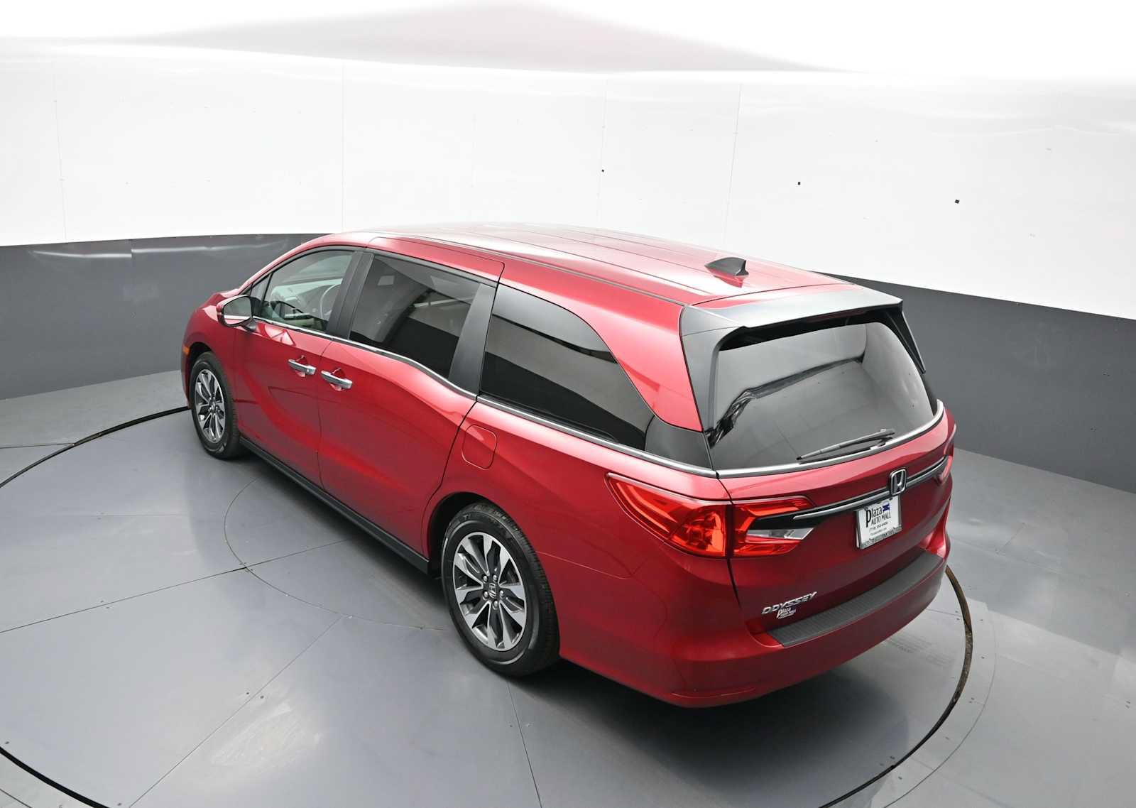 Certified 2024 Honda Odyssey EX-L image 43