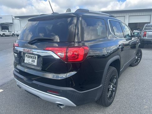 Used 2018 GMC Acadia SLT w/ LPO, Cargo Package FWD image 4