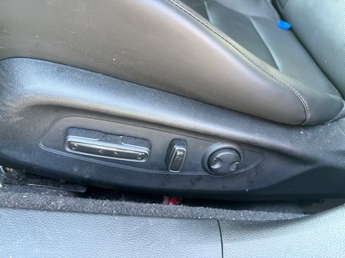 Used 2024 Honda Accord Touring image 11