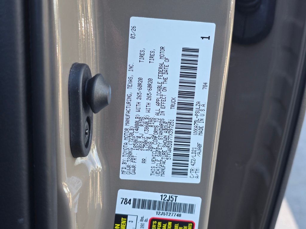 Used 2026 Toyota Tundra Limited w/ TRD Off-Road Package AWD/4WD image 40