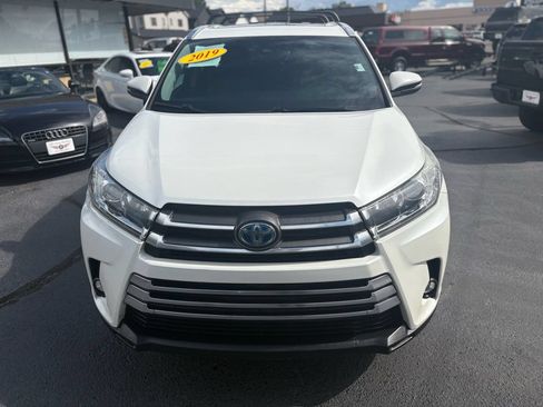 Used 2019 Toyota Highlander Limited AWD/4WD image 26