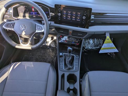 New 2026 Volkswagen Jetta SE image 30