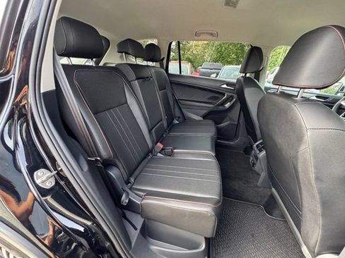 Certified 2024 Volkswagen Tiguan Wolfsburg Edition AWD/4WD image 23