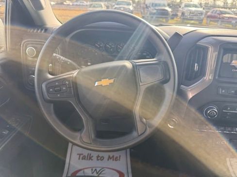 New 2026 Chevrolet Silverado 1500 Custom w/ LPO, Dark Essentials Package image 17