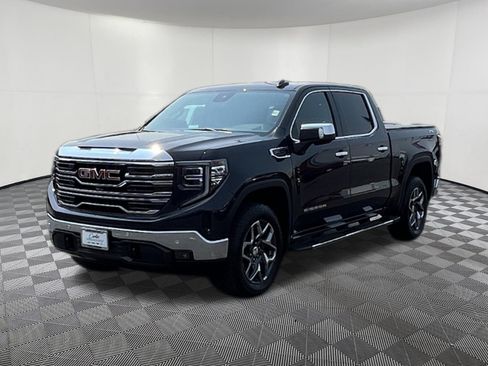 Used 2025 GMC Sierra 1500 SLT w/ SLT Premium Package AWD/4WD image 3