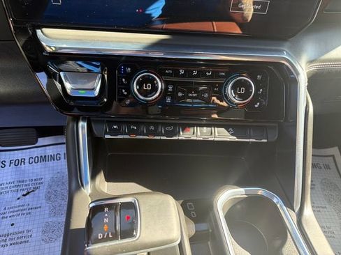 Used 2026 GMC Sierra 1500 Denali Ultimate AWD/4WD image 19