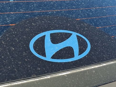 Certified 2025 Hyundai Tucson SE AWD/4WD image 29