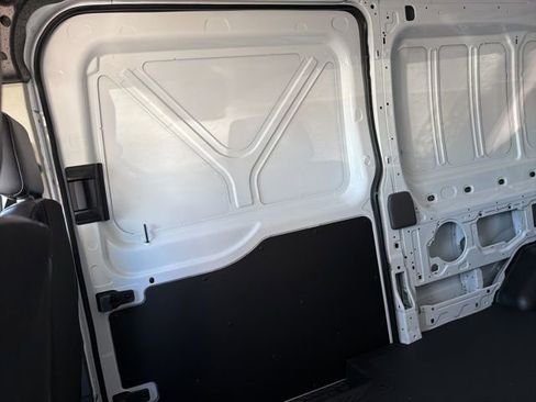 New 2026 Ford Transit 250 148 Medium Roof RWD image 9