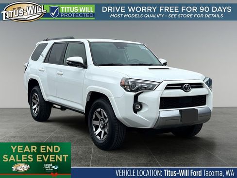 Used 2024 Toyota 4Runner TRD Off-Road Premium image 1
