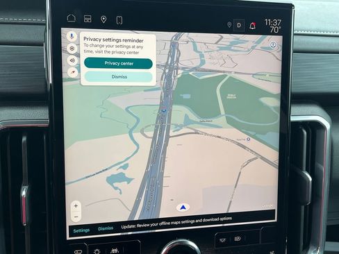 Used 2025 GMC Acadia Elevation image 24