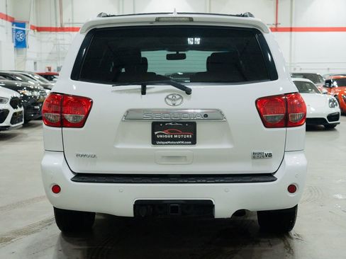 Used 2010 Toyota Sequoia Limited image 5