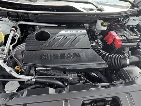 Used 2023 Nissan Rogue SV AWD/4WD image 21