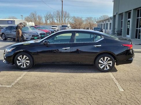 Used 2019 Nissan Altima 2.5 S image 6