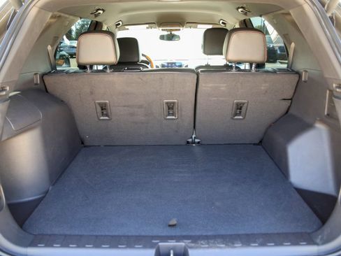 Used 2024 Chevrolet Equinox Premier FWD image 26