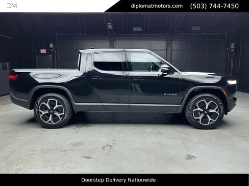 Used 2022 Rivian R1T Launch Edition image 7