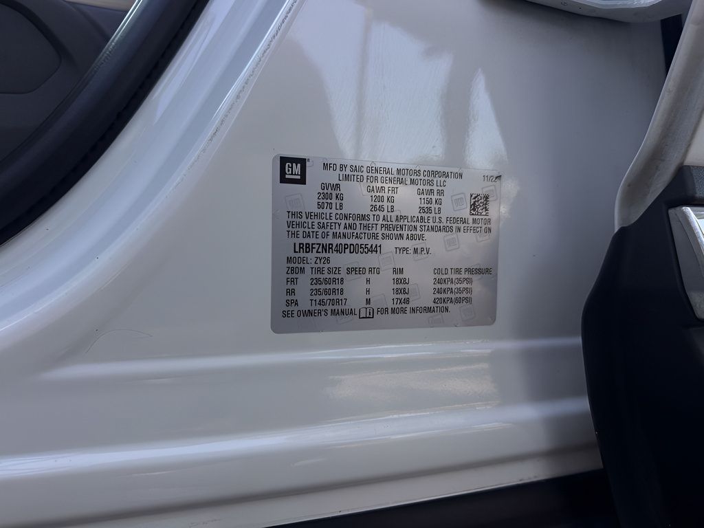 Used 2023 Buick Envision Essence FWD image 24