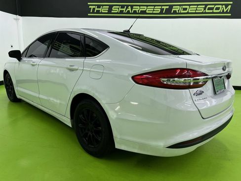 Used 2017 Ford Fusion S FWD image 7