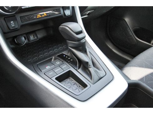 Used 2023 Toyota RAV4 XLE image 29