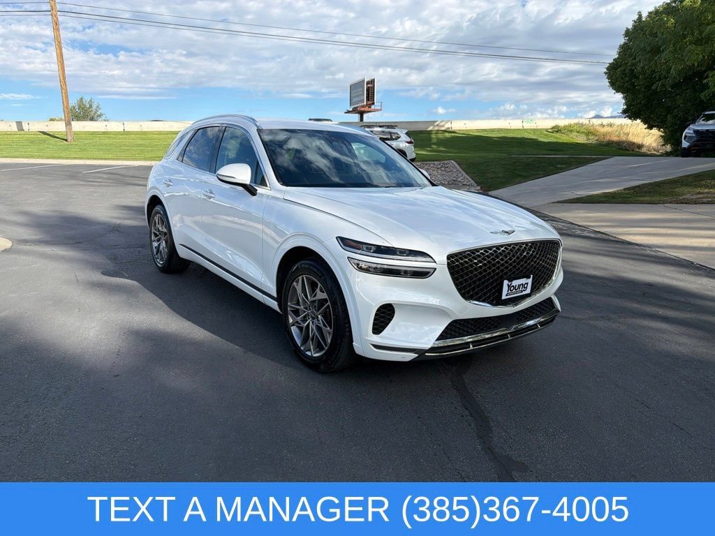 Used 2025 Genesis GV70 2.5T AWD/4WD image 1
