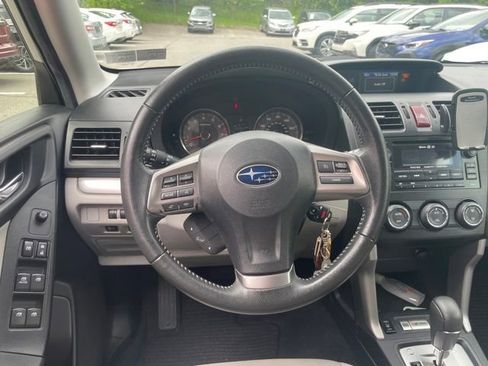 Used 2015 Subaru Forester 2.5i Limited AWD/4WD image 19