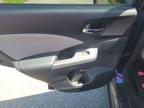 Used 2016 Honda CR-V EX-L image 17