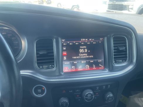 Used 2014 Dodge Charger R/T RWD image 10
