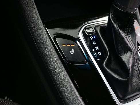 Used 2019 Hyundai Ioniq SEL FWD image 21