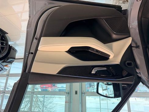 Used 2025 Acura MDX Type S image 39