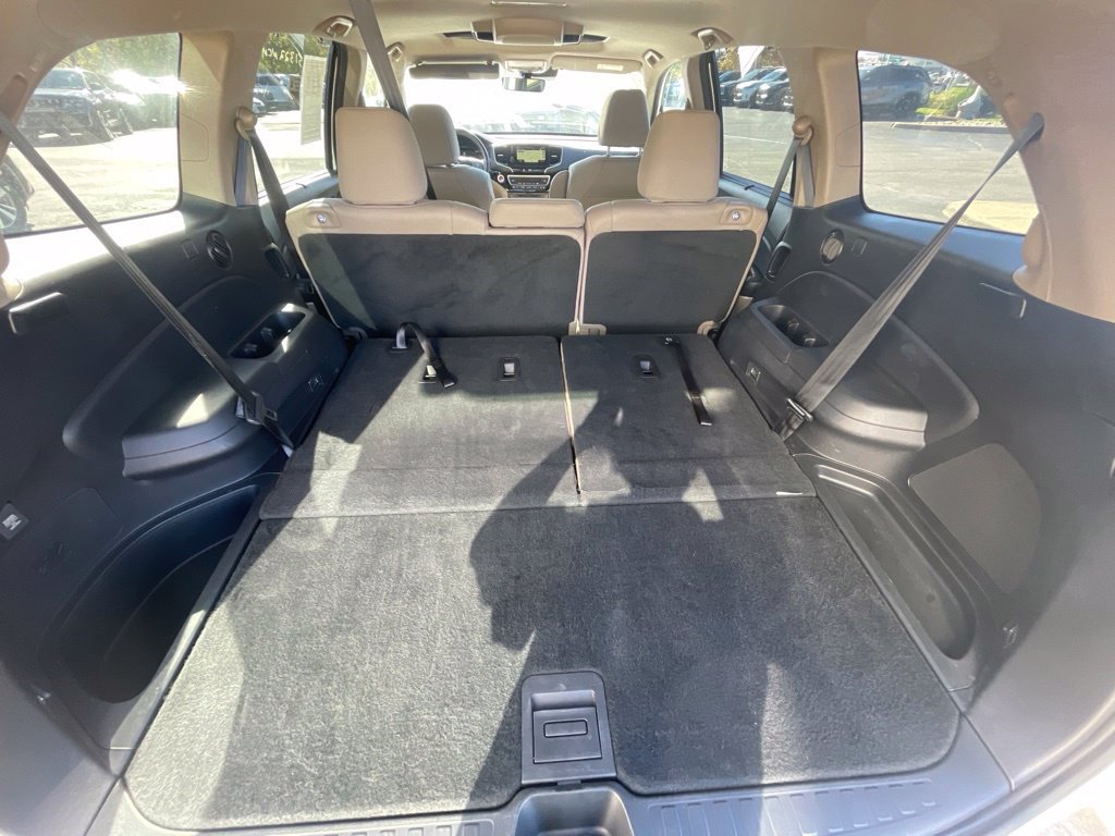 Used 2020 Honda Pilot Touring image 33