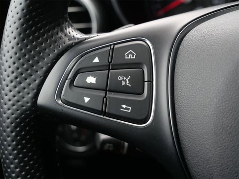 Used 2019 Mercedes-Benz GLC 300 4MATIC Coupe image 22