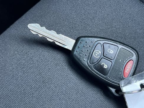 Used 2016 Jeep Patriot Latitude FWD image 27