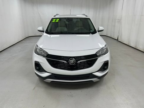 Certified 2022 Buick Encore GX Select FWD image 3
