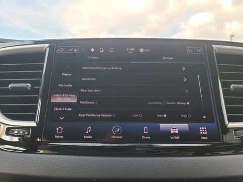 Used 2023 Chrysler Pacifica Touring-L FWD image 24