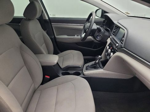 Used 2019 Hyundai Elantra SEL FWD image 21