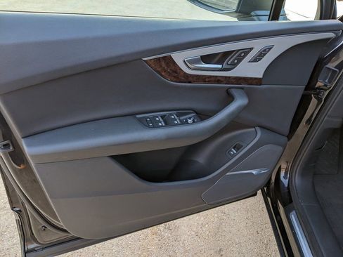 Used 2018 Audi Q7 2.0T Premium Plus w/ Premium Plus Package image 9