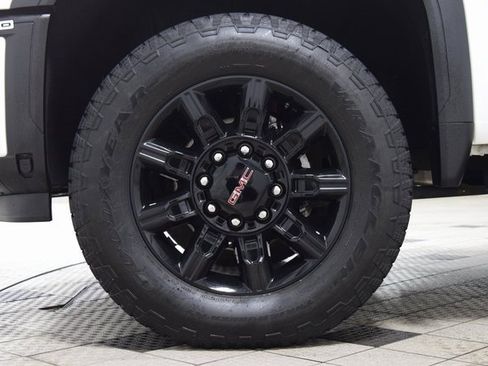 Used 2024 GMC Sierra 2500 AT4 w/ AT4 Premium Plus Package image 30