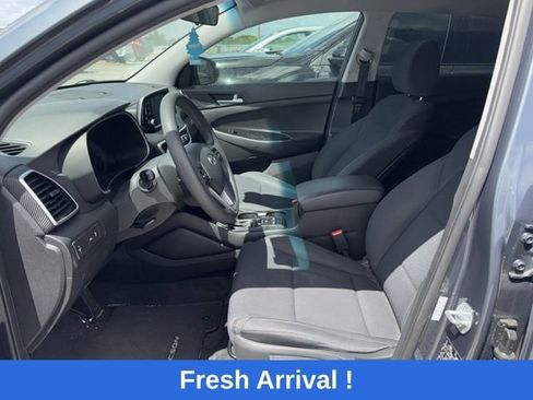 Used 2019 Hyundai Tucson SE image 2