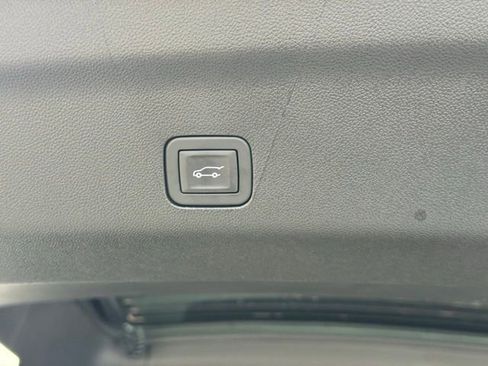 New 2026 Chevrolet Tahoe Premier image 6