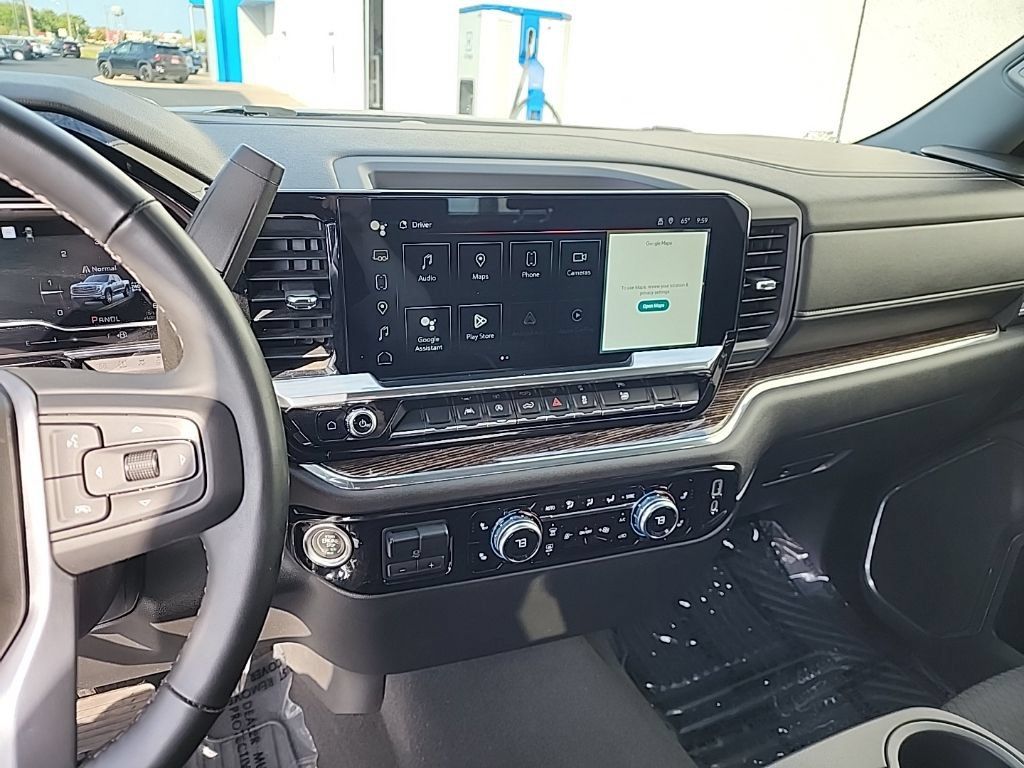 Used 2023 GMC Sierra 1500 Elevation AWD/4WD image 16