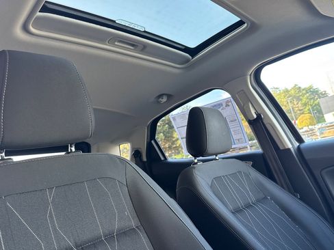 Certified 2018 Ford EcoSport SE image 17
