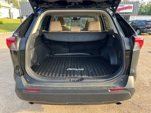 Used 2024 Toyota RAV4 XLE Premium w/ Weather Package AWD/4WD image 21