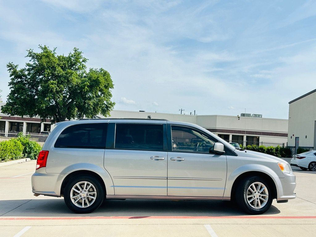 Used 2015 Dodge Grand Caravan SXT FWD image 12