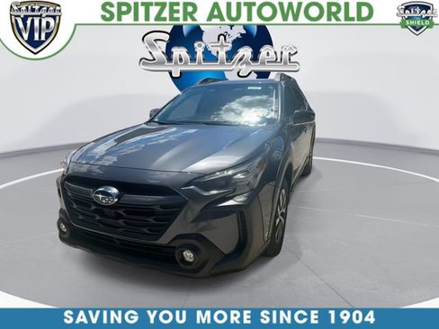 Used 2024 Subaru Outback Premium AWD/4WD image 3