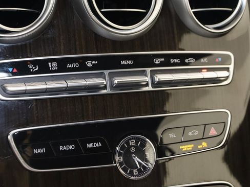 Used 2021 Mercedes-Benz C 300 4MATIC Cabriolet image 44