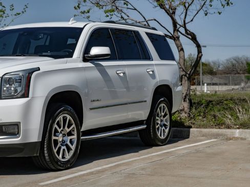 Used 2018 GMC Yukon Denali image 8