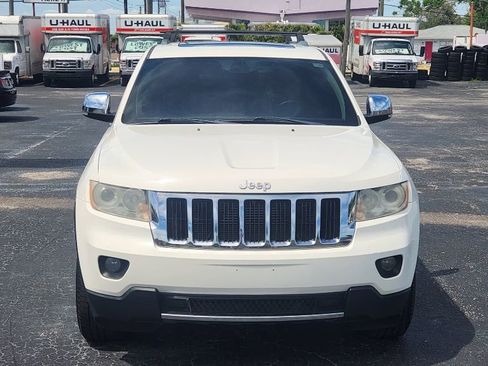 Used 2011 Jeep Grand Cherokee Limited AWD/4WD image 9