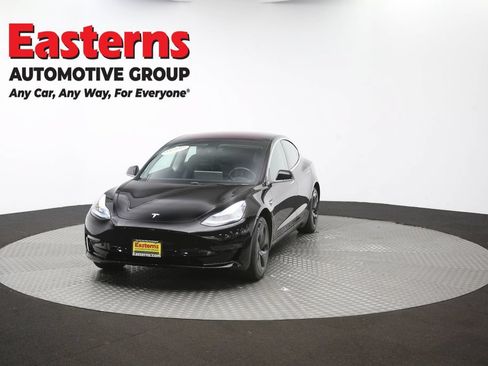 Used 2019 Tesla Model 3 Standard Range RWD image 46