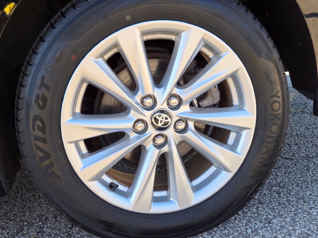Used 2023 Toyota Corolla XLE FWD image 16